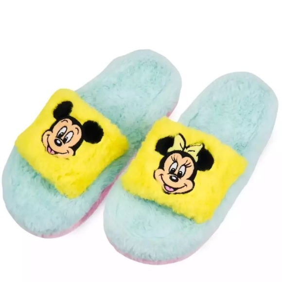 Disney NWT adult fuzzy slippers blue green Mickey Minnie new! - Picture 1 of 1